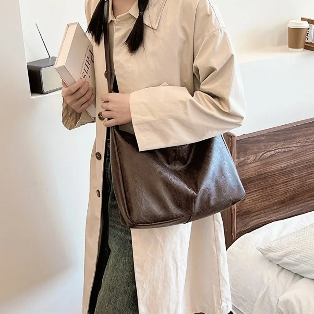 

Luxury Square Boston Crossbody Bag Y2k Hobo Leather Shoulder Bag Zipper Solid Color Women Handbag Girls