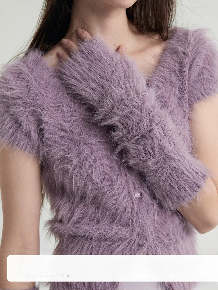 

Романтический свитер из искусственного меха с накладками на рукава, в расслабленном романтическом стиле, из полиэфирного волокна, с V-образным вырезом, коротким рукавом, стандартной толщины