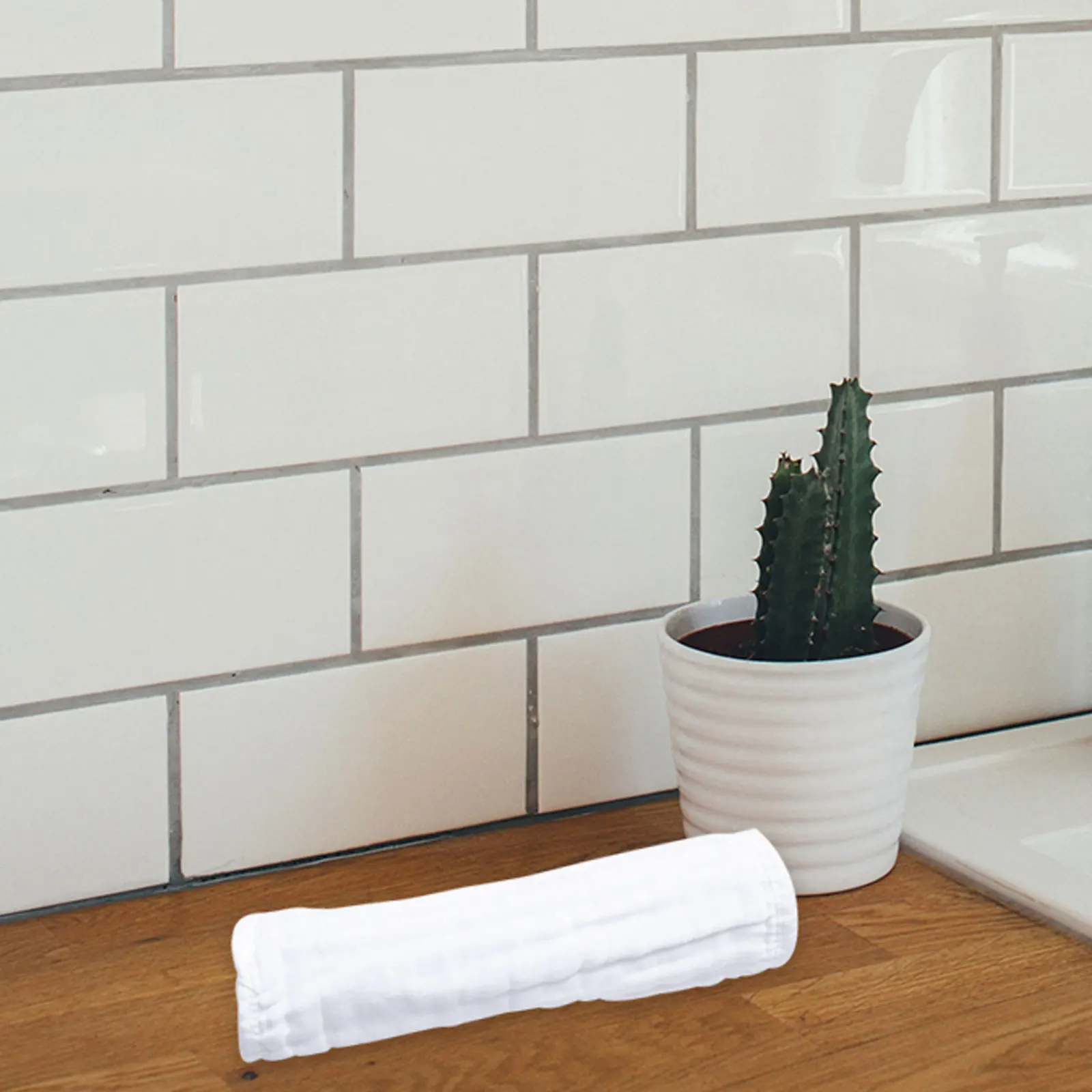 

3Pcs Baby Burp Cloths Shoulder Pad Milk Spitting Cushion Well Fitted Neck Shoulder Comfortable Cotton Easy to Roll Up