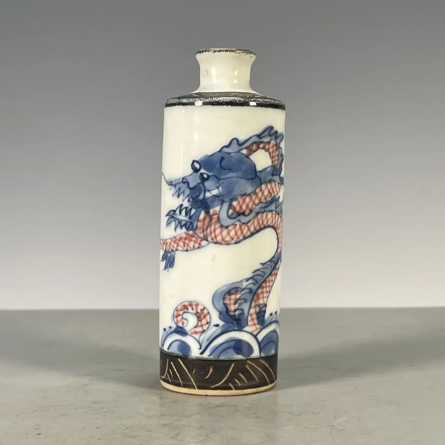 Collectible Mini Porcelain Curio Vase, Underglaze Combined Blue-and-White & Copper Red Sea Wave Dragon Motifs