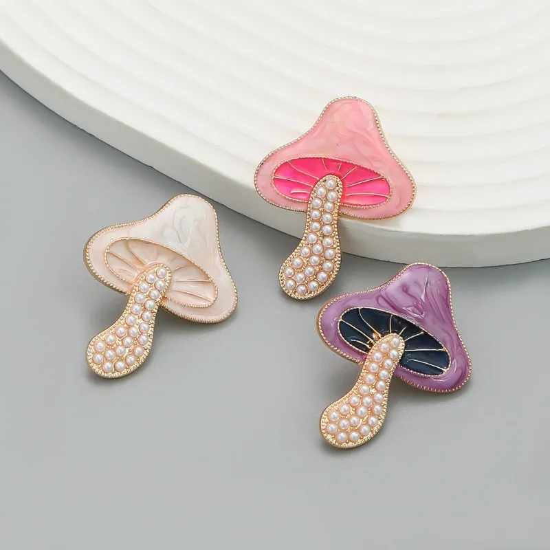 

Fashion Summer New Dripping Oil Earrings European and American Exaggerated Girls Cute Personality Mushroom Jewelry