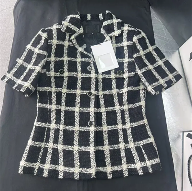 

Customization European women's fashion 2026 spring new style Short-sleeved checked single-breasted tweed coat skirt suit