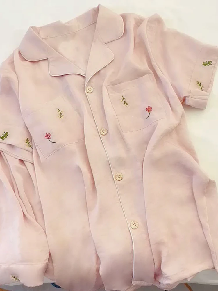 Satin 2 Piece Women Sleepwear Set Spring Summer Short Sleeve Pajamas for Woman Silk Fashion Sleepwear Luxurious Soft Pajama Set