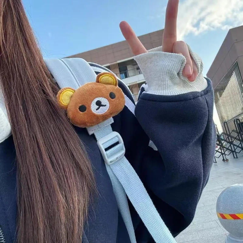 Neuer Rilakkuma-Puppenanhänger, kreatives, hochwertiges Cartoon-Q-Version-Puppenmodell, dekoratives Geschenk für männliche und weibliche Schüler und Studenten für den Schulranzen