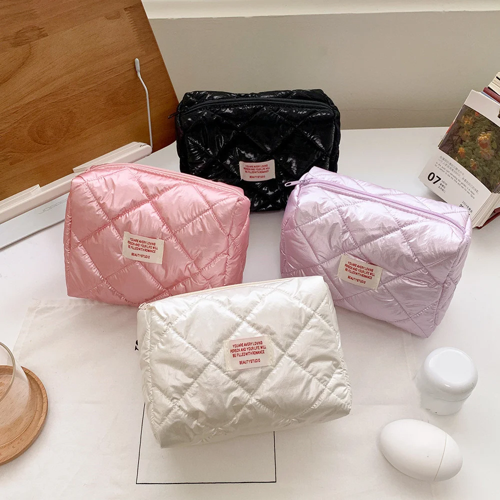 Small Makeup Bag Quilting Women Cosmetic Bag Portable Zipper Makeup Travel Organizer Female Handbag Toiletry Pouch For Girls