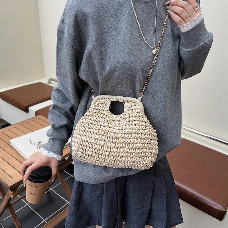 

Straw Woven Shoulder Bag for Women, Hollow Chain Bag, Niche Bag, Casual Clip Buckle Crossbody Bag, Fashionable Bag