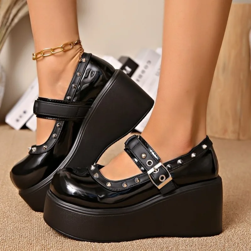 

2025 Hot Selling New 42 Large Elegant Shallow Single Shoe Thick Bottom High Quality Mary Jane Single Shoe Platform Boots