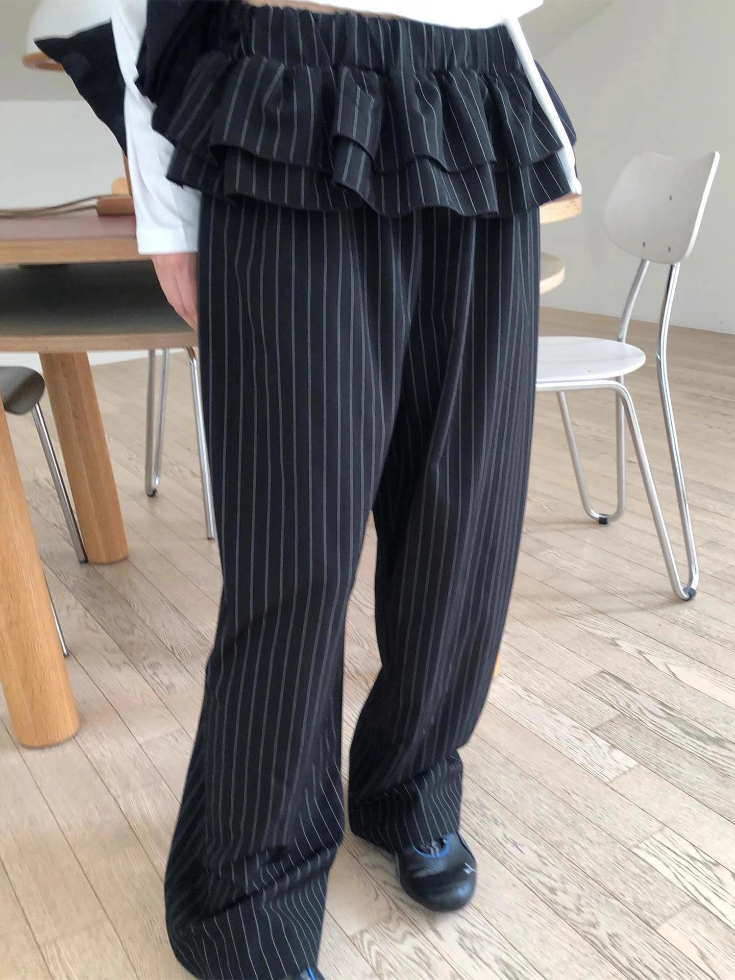 

Gagarich Splicing Double-layer Cake Skirt Striped Casual Pants Women 2025 Winter New Fake Two-piece Western Pants