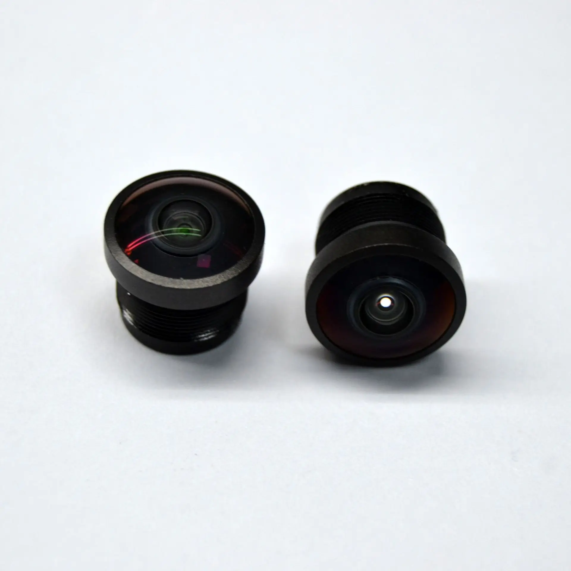 Focal length 1.83 Ultra wide angle 200 ° 1/2.8 