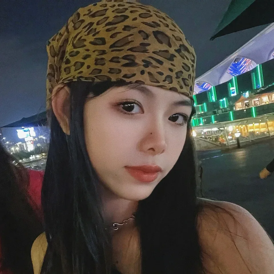 وشاح باندانا بطبعة الفهد - غطاء رأس رقص الهيب هوب القديم، منديل صيفي مربع للنساء، طراز عتيق #4