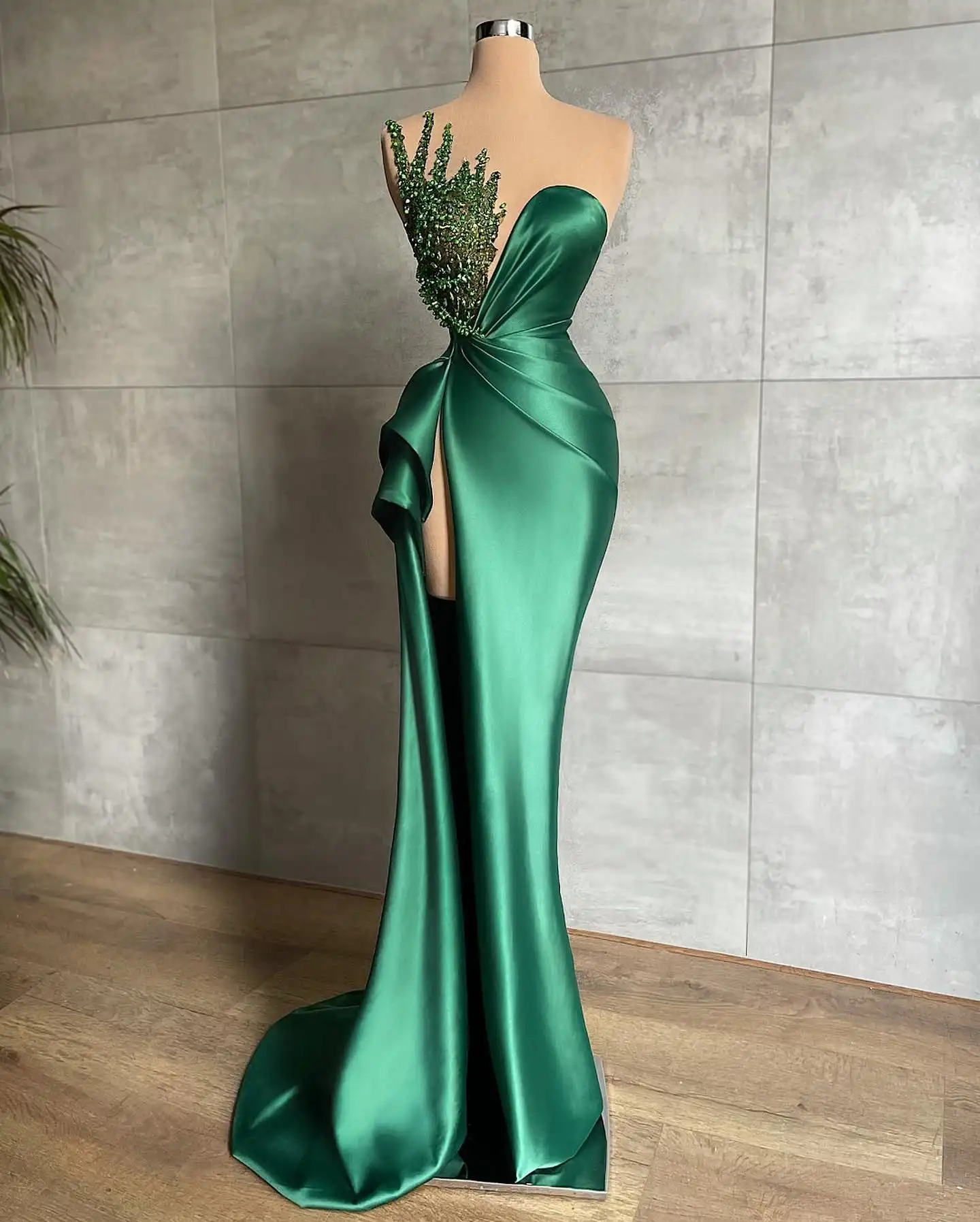 

Customized Exquisite Satin Mermaid One Shoulder Crystal Evening Dresses Strapless Sleeveless Panel Train Homecoming Dr