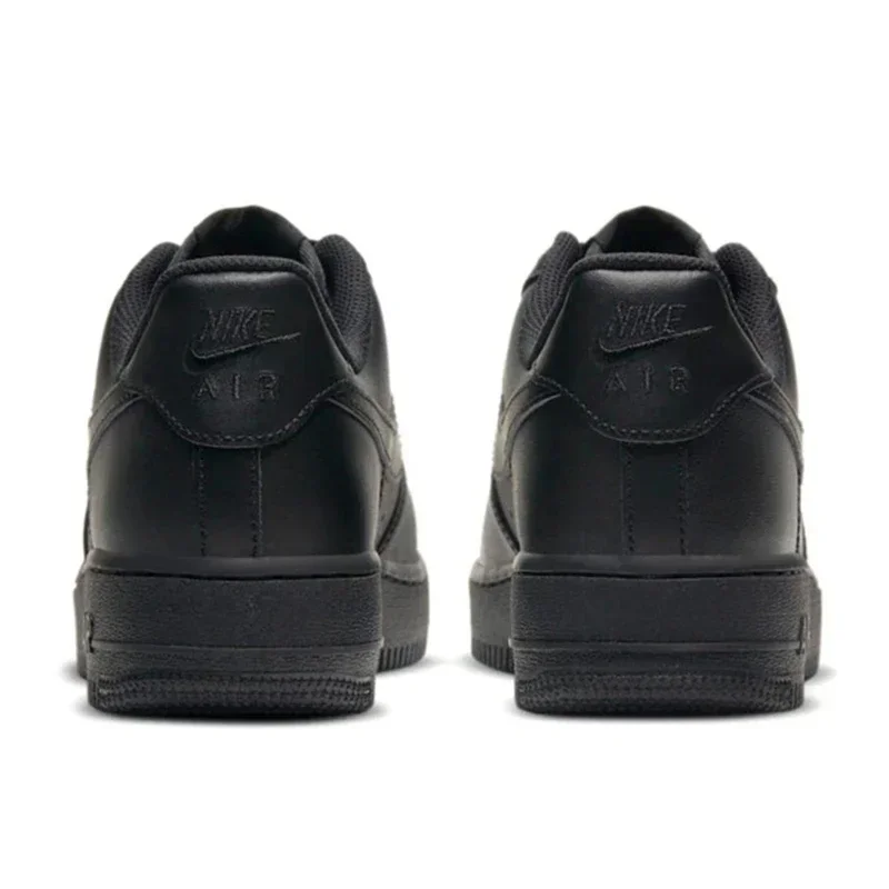 Original Nike Air Force 1 Low \'07 Schwarze Skateschuhe für Männer Frau Klassiker Ganz schwarze Casual Sneakers Af1 Sporttrainer