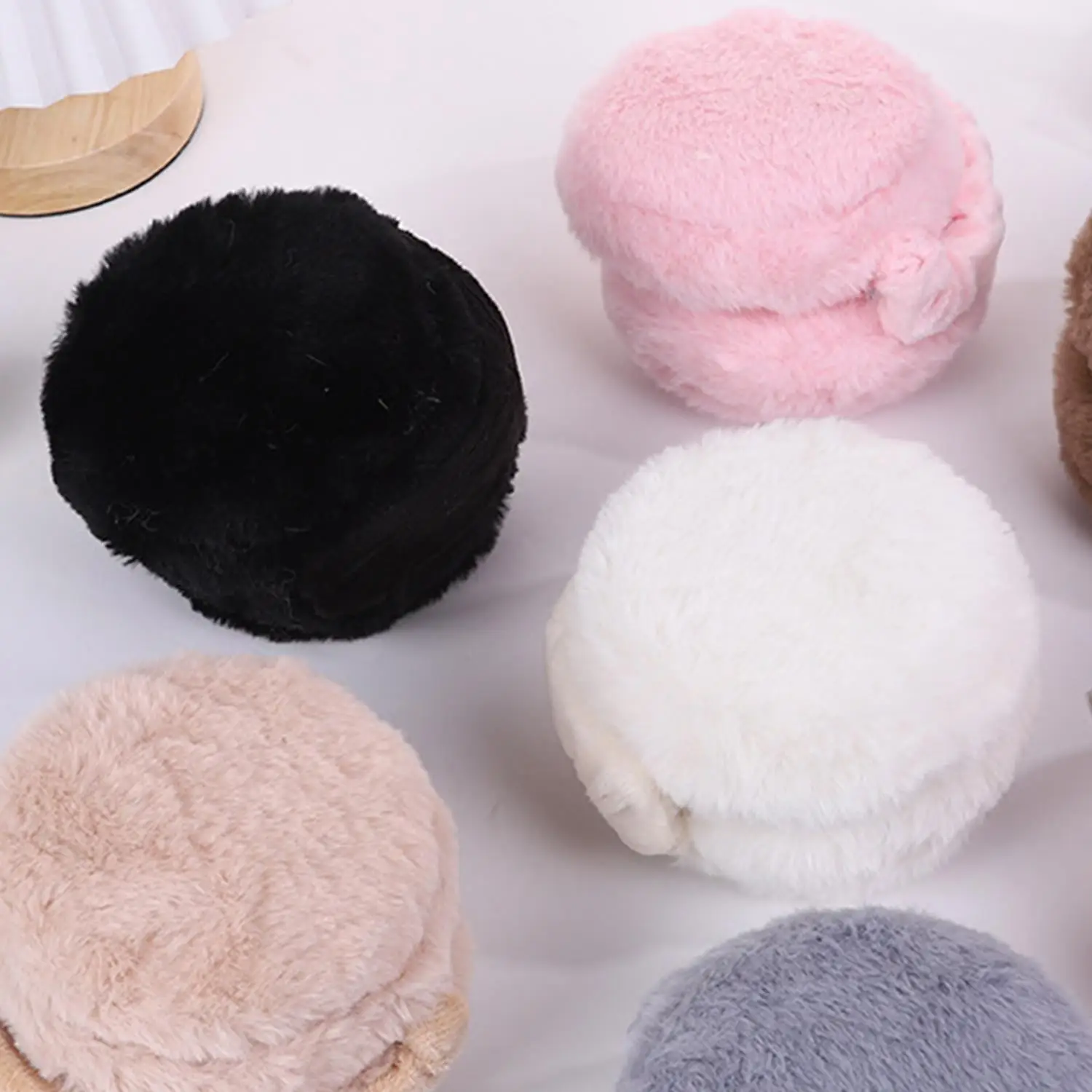 Protezione dal freddo Paraorecchie in peluche Tenere al caldo Paraorecchie invernali Unisex Soffici e accoglienti Scaldaorecchie Tappi di copertura per le orecchie Cuffie Auricolari pieghevoli