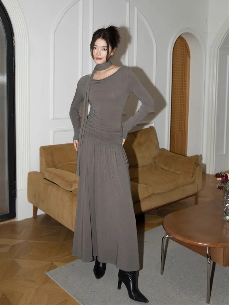 French Gentle Temperament Dress For Women, 2024 Autumn And Winter New Design, Swinging Collar Pleated Knitted Lazy Long Skirt