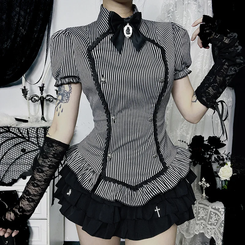 

Dark Gothic Academy Short-sleeved Shirt, 2025 New Subculture Slim-fit Sweet and Spicy Striped Top
