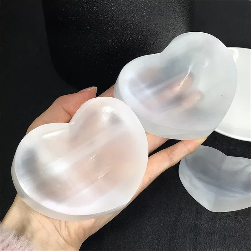 

Natural Moroccan Transparent Gypsum Love Bowl,Quartz Crystal Ore Carved Heart,Mineral Reiki Healing Stone,Degaussing Decor