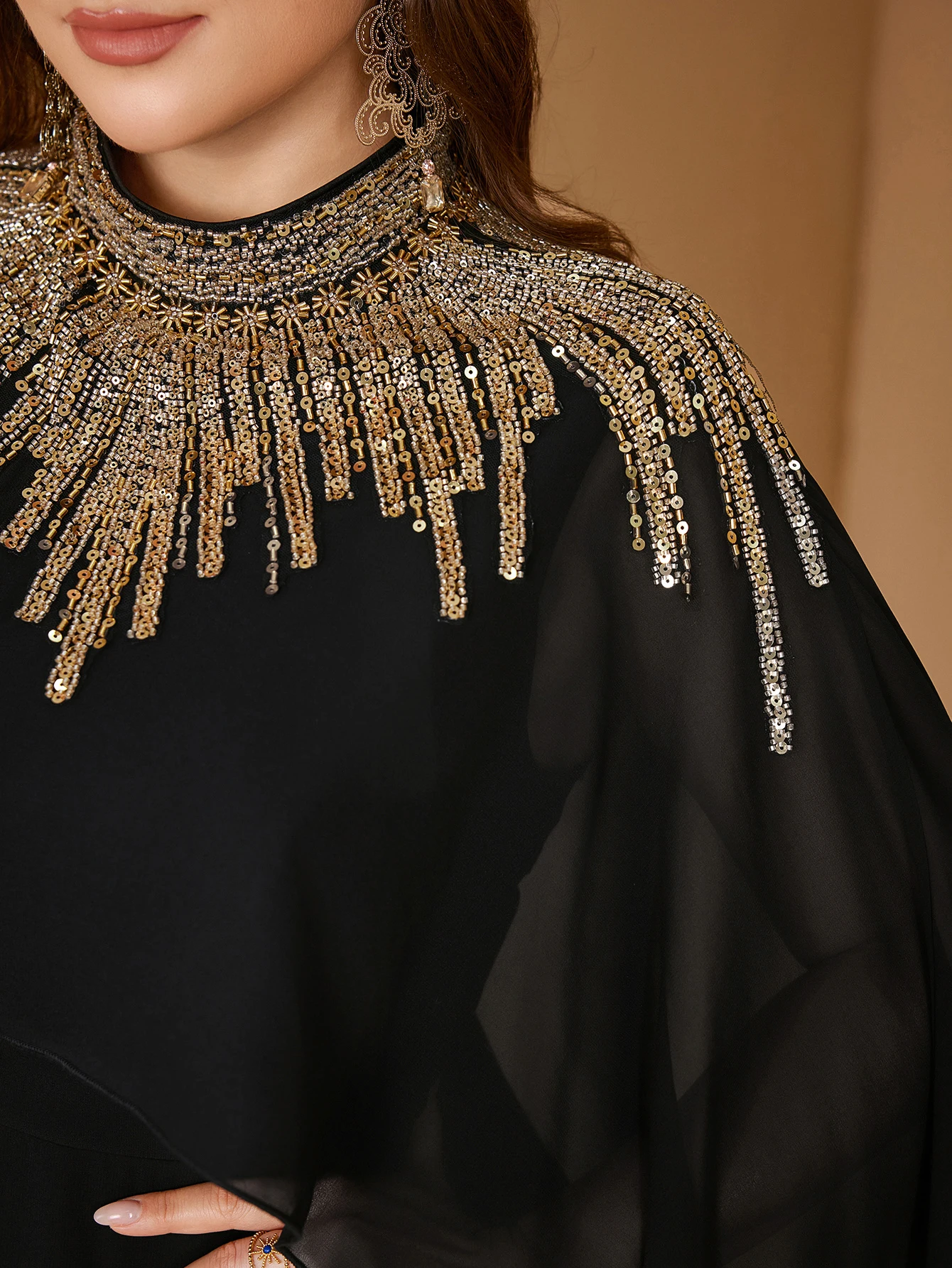 UNITHORSE Plus Women's Stand Collar Cape Sleeve Sequin Patchwork Slim-Fitting Chiffon Evening Dress