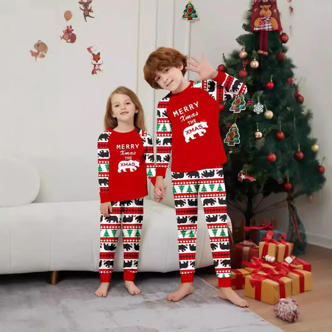 Merry Xmas 2025 Family Matching Pajamas Set Cartoon Print Adults Kids Christmas Clothing Set Soft Loose Pyjamas Child Costumes