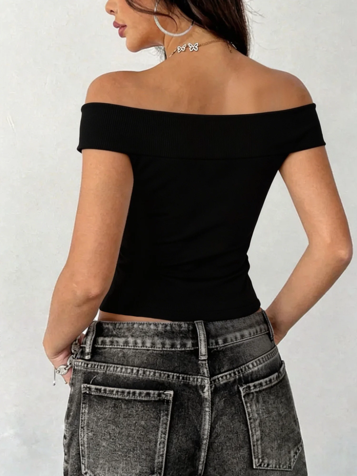 Sexy Black Off Shoulder Cut Out Crop Top Short Sleeve Slim Fitted Blouse, For Party Date Night Club Summer Casual Outfits
