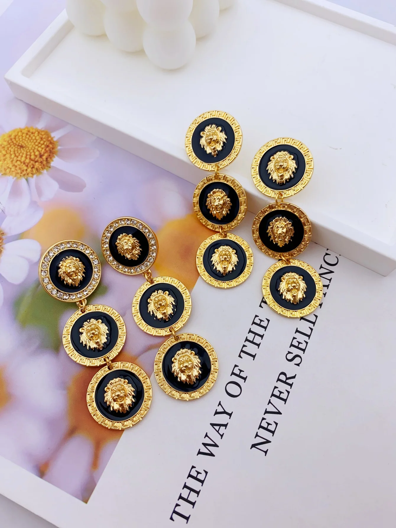 Long Charms Earrings with Zinc Alloy Lion Head for Women Daily Jewelry earrings for women