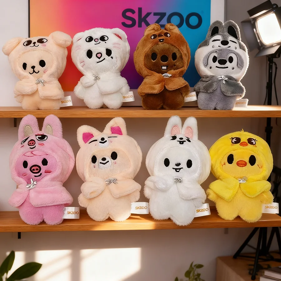SKZ 12 cm poupée cape mode porte-clés SKZOO ventilateur Souvenir peluche poupée FM diffusion en direct peluche poupée suspendus décoration