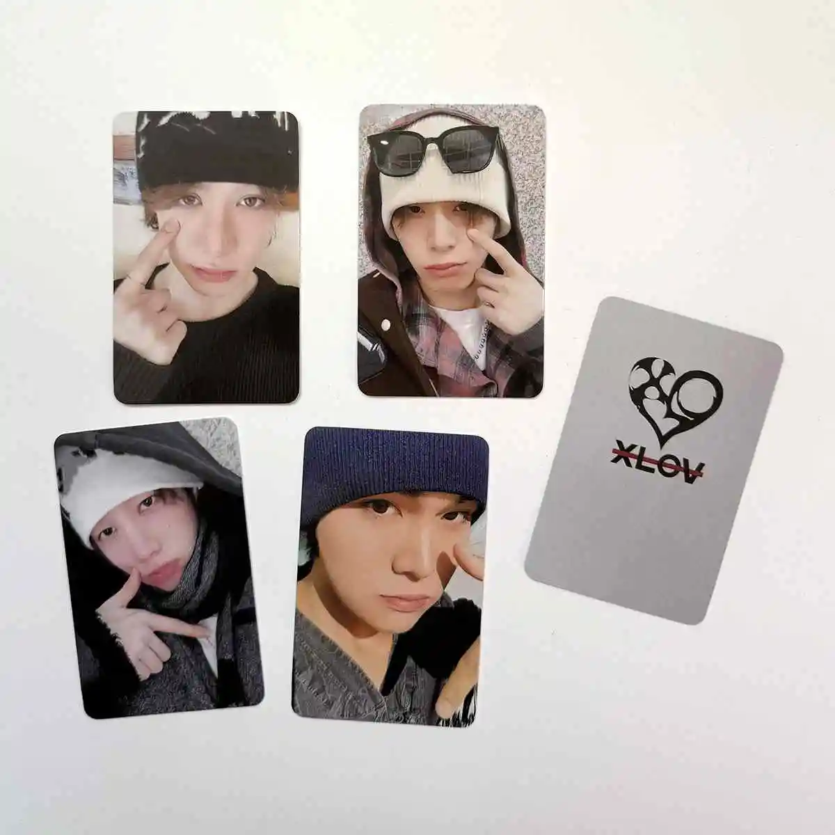 KPOP XLOV THE 1ST Single Album I'MMA BE 4Pcs/Set Glossy Photocard