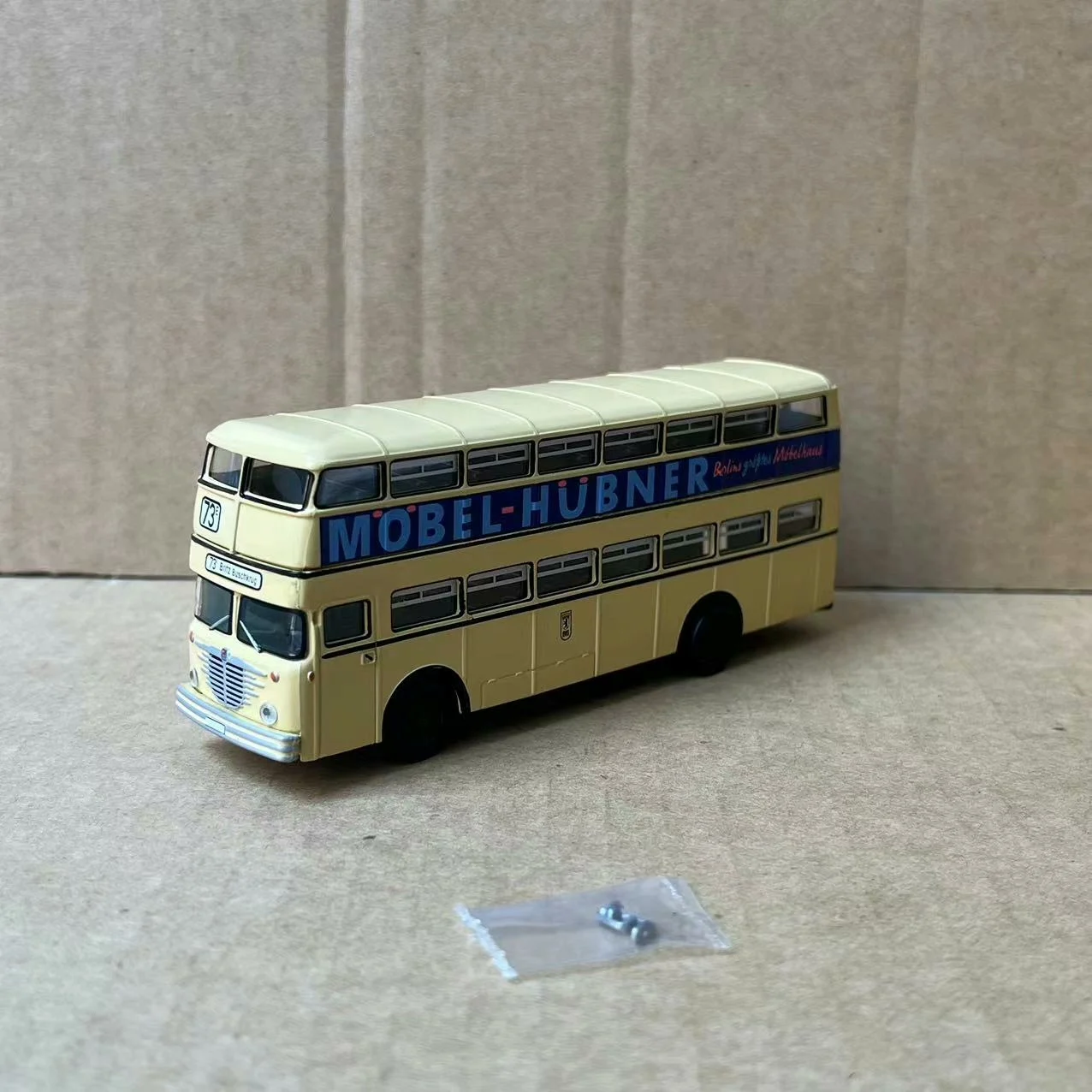 1:87 scala HO D2U BUS autobus a due piani modello di auto in plastica giocattolo plastica ornamento da collezione Souvenir giocattoli auto