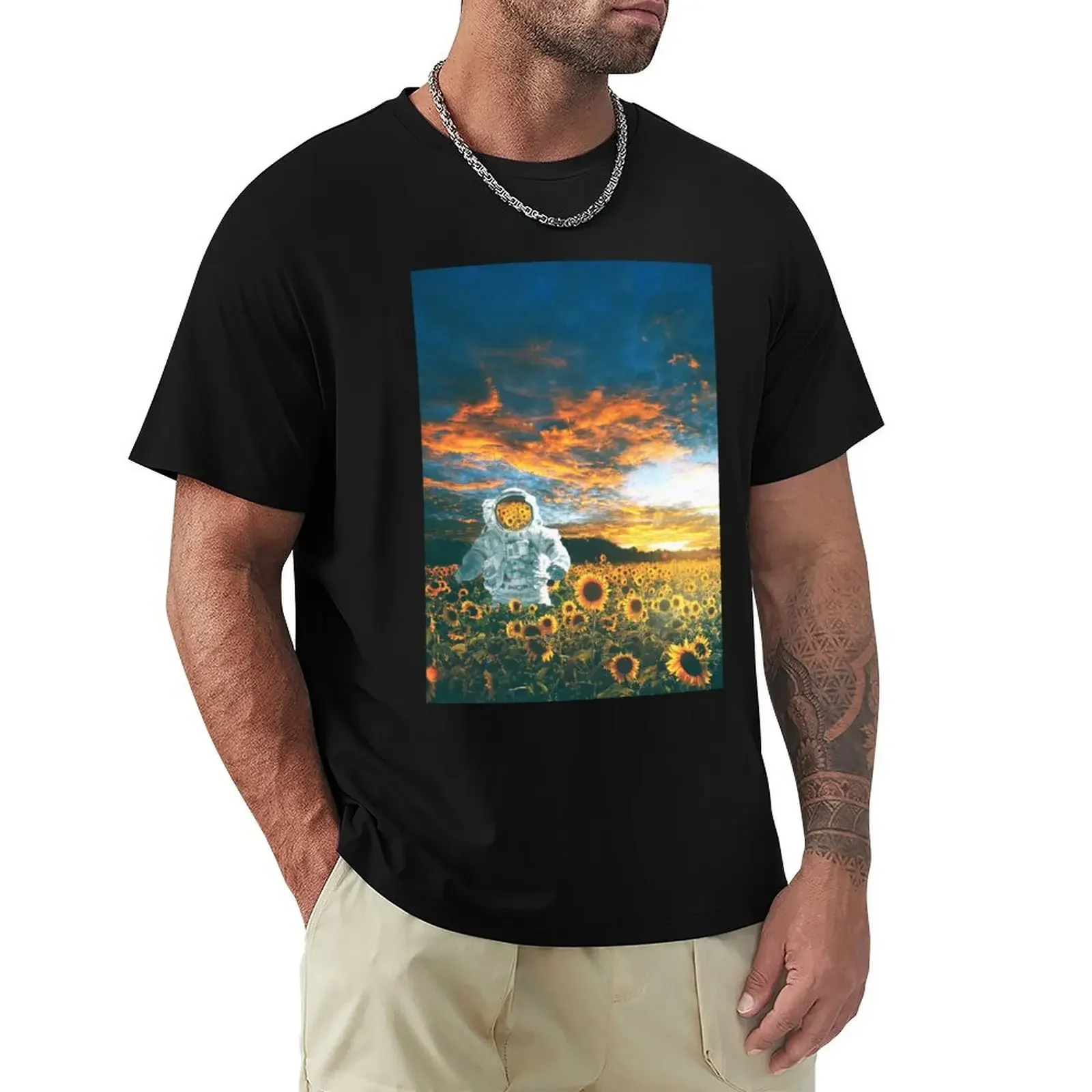 

In a galaxy far, far away T-Shirt customs cheap stuff T-shirt men