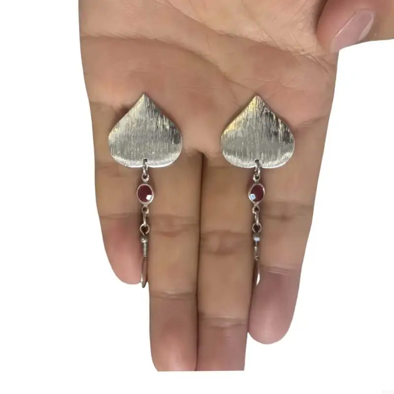 91AF Elegant Heart Drop Earrings Sturdy Alloy Construction Elegant Jewelry Gift for Her Special Moment