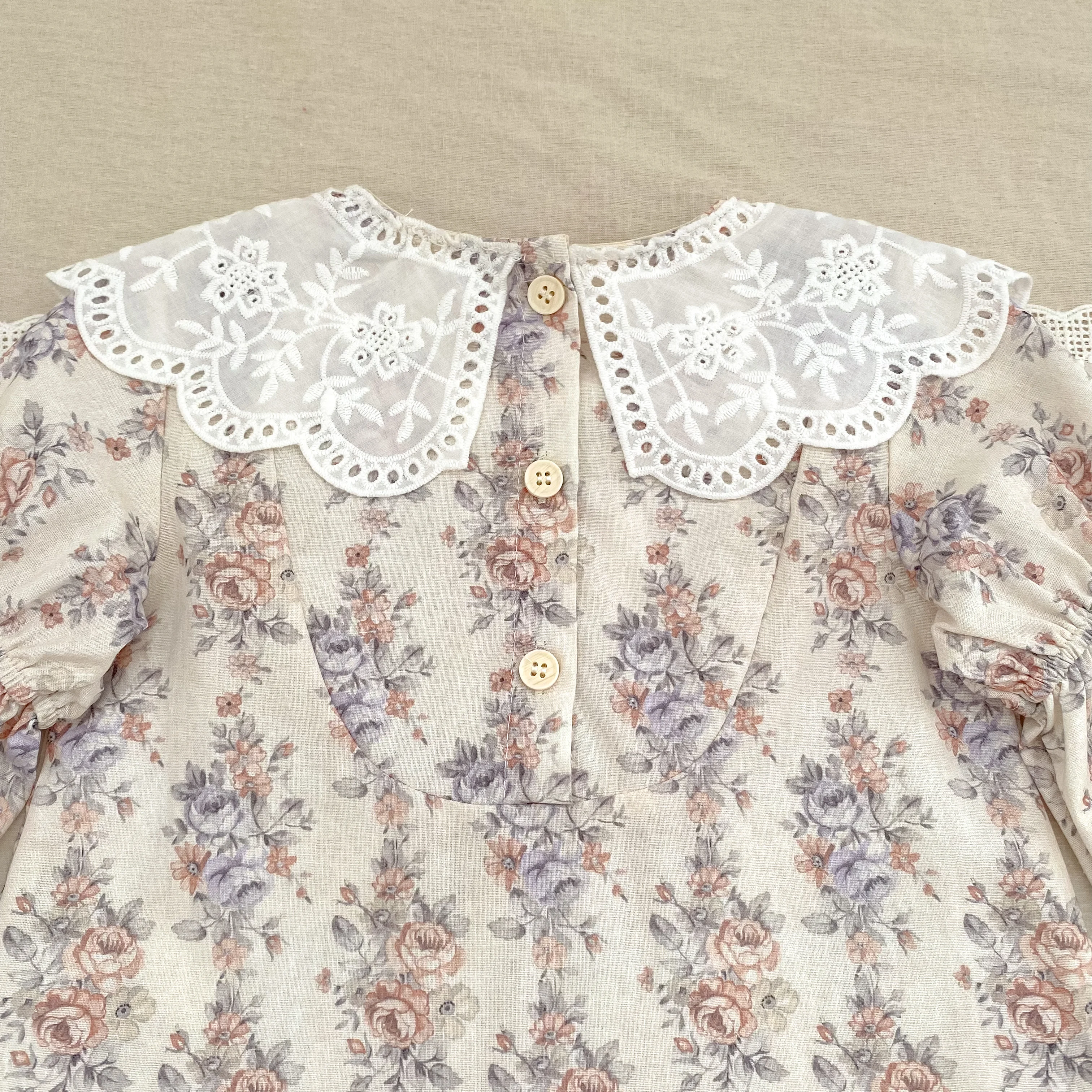 Herbst Blume Französisch Kontrast Revers Stil Mädchen Kleid Frühling Baby Kinder Lange Ärmeln Reine Baumwolle Spitze Süße Prinzessin Kleid – Detail 12