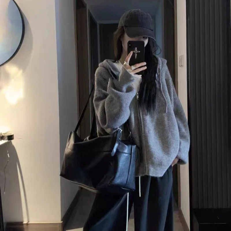 

Women's Hooded 100% Pure Wool Cardigan Loose Knit Sweater Coat Short Thick Top for Autumn and Winter