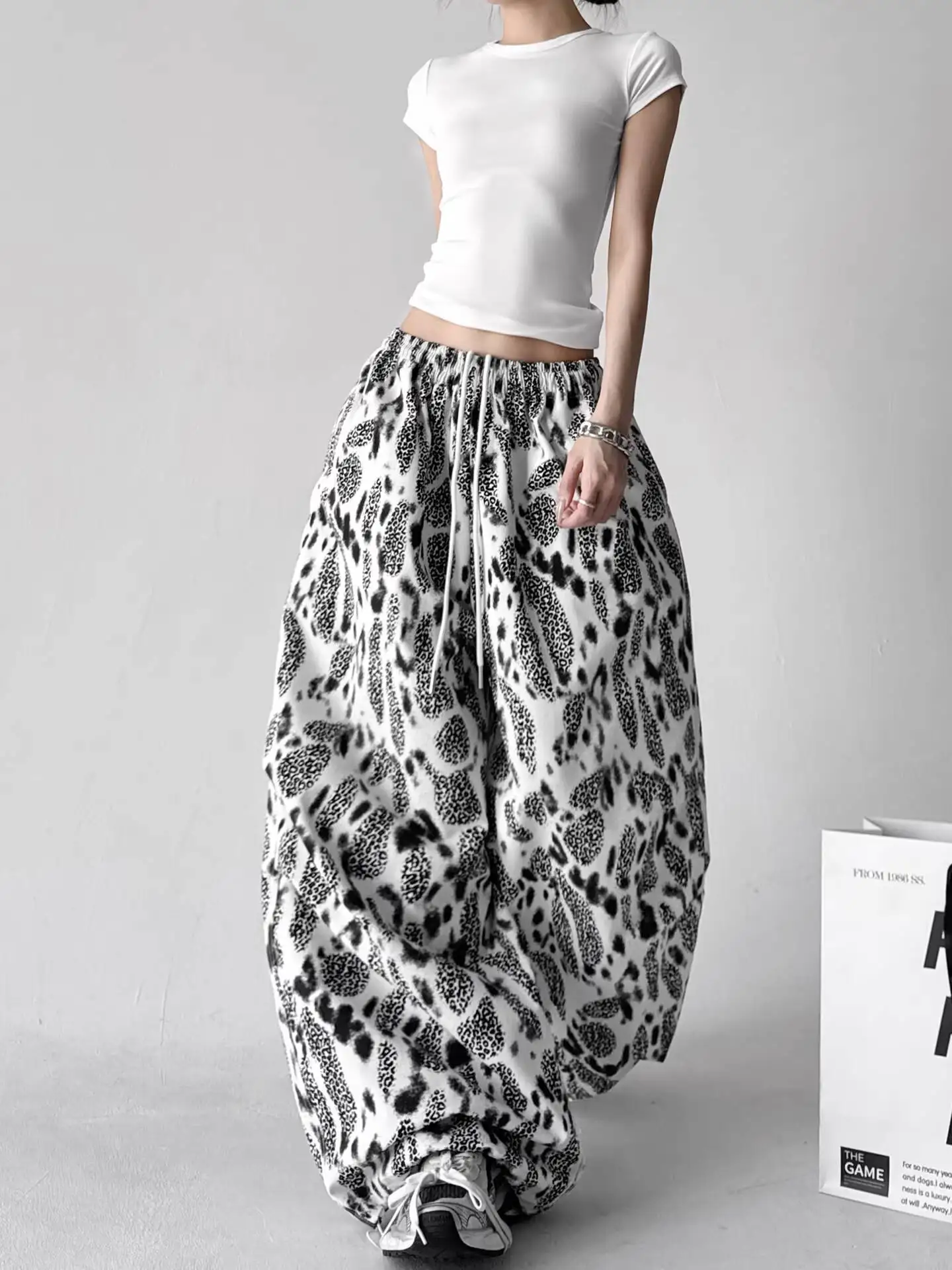 Unisex Sweat Pants 2026 Spring Summer Women's Sweet Cool Leopard Print Wide Leg Pants Street Style Man Loose Long Trousers