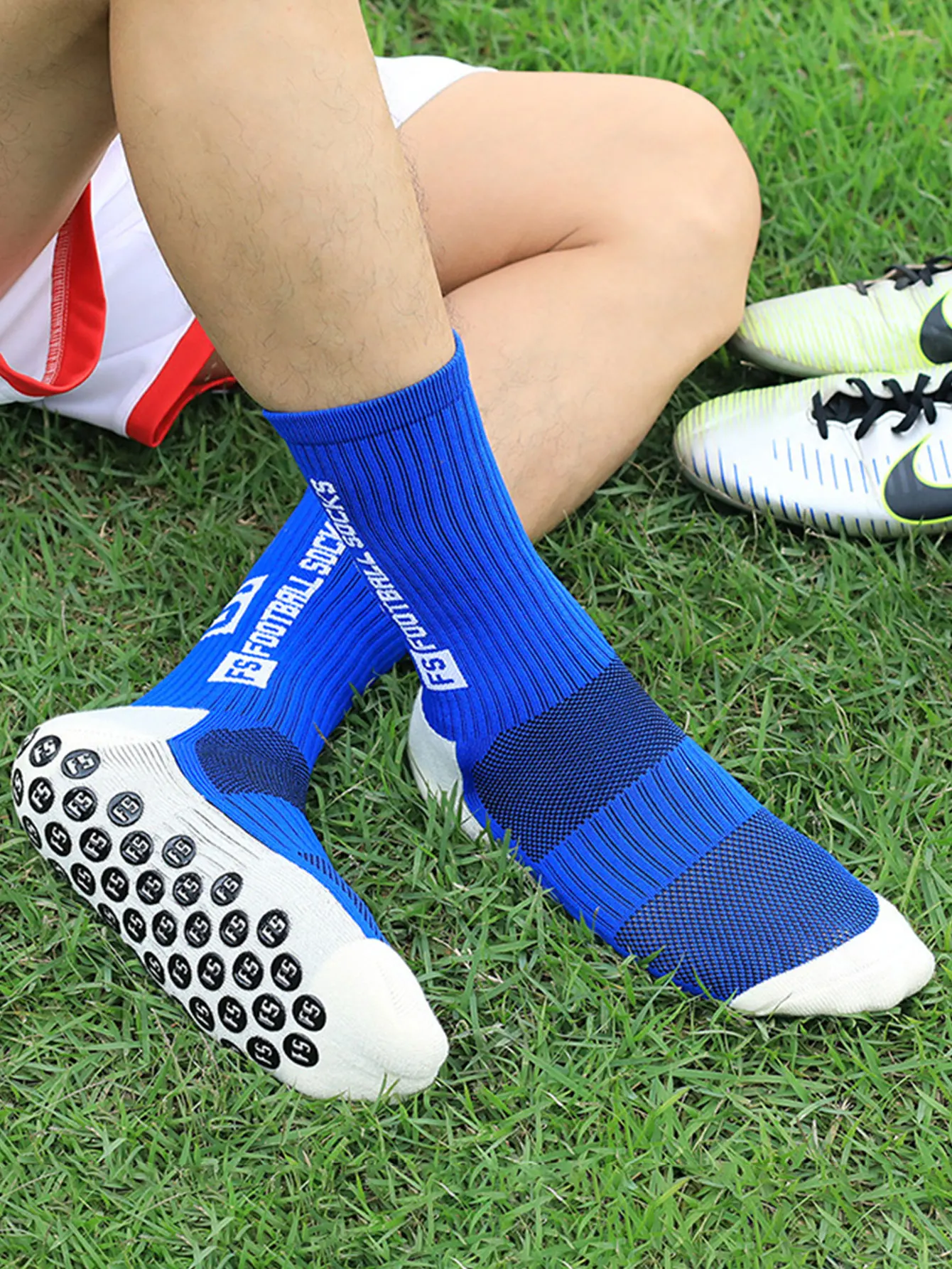 4 pairs of new FS mid tube glued football socks for sports training and competition, non slip and breathable socks