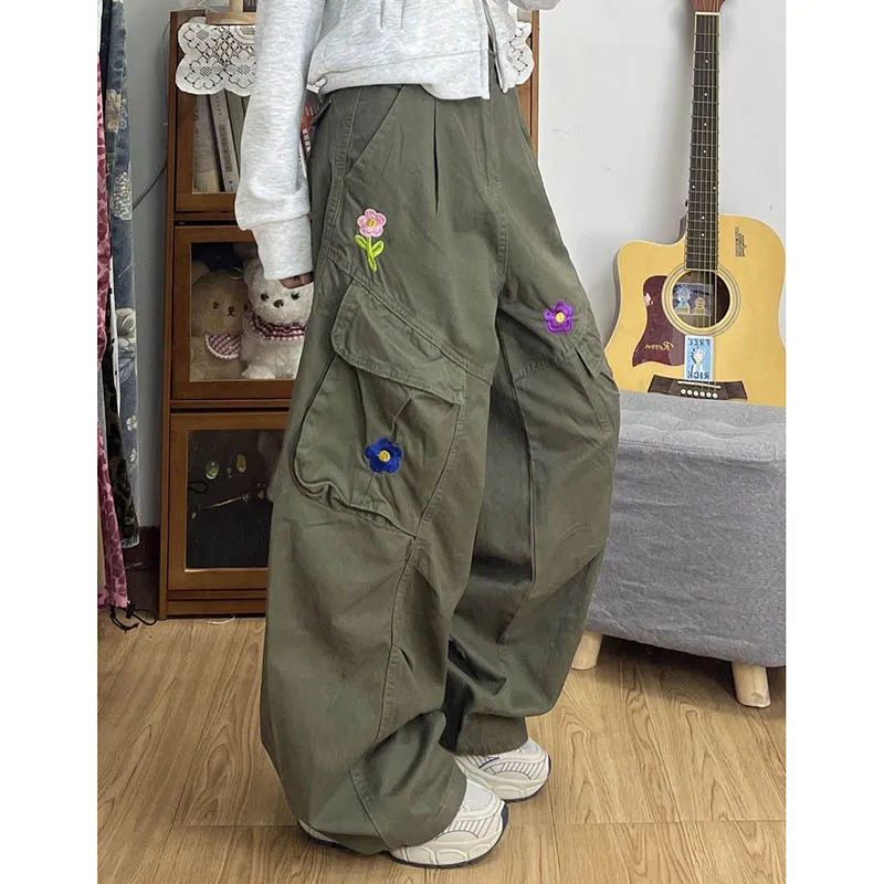 

Design Sense Flower Embroidery Green Tooling Jeans Female Spring Explosions American Spice Girl Wide-Leg Pants Mopping Pants