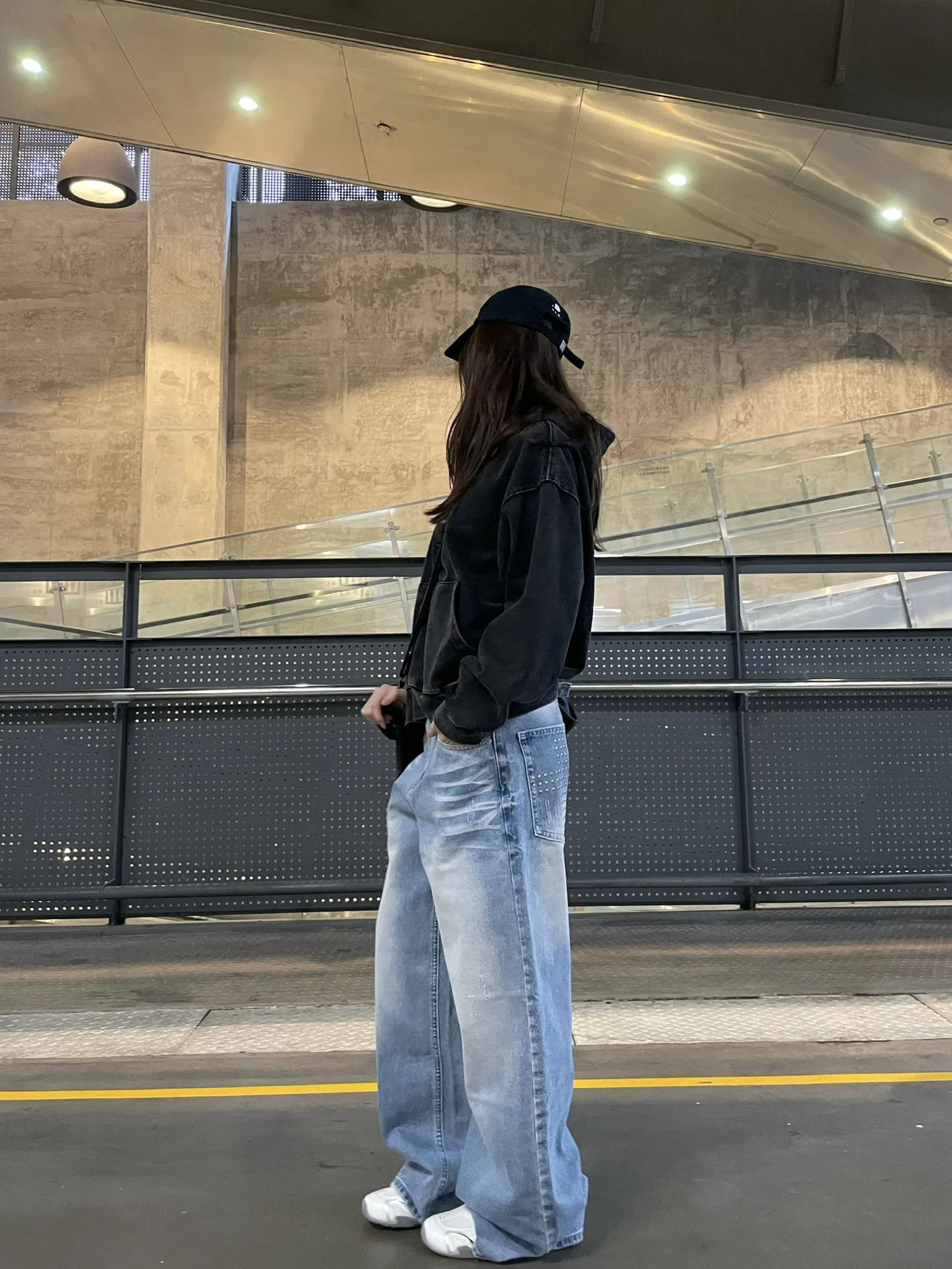 

American Waed adient Cross Sulphide Wide Leg Jeans Men's Vintage Straight Cut Floor-Length Pants Casual Cotton Denim