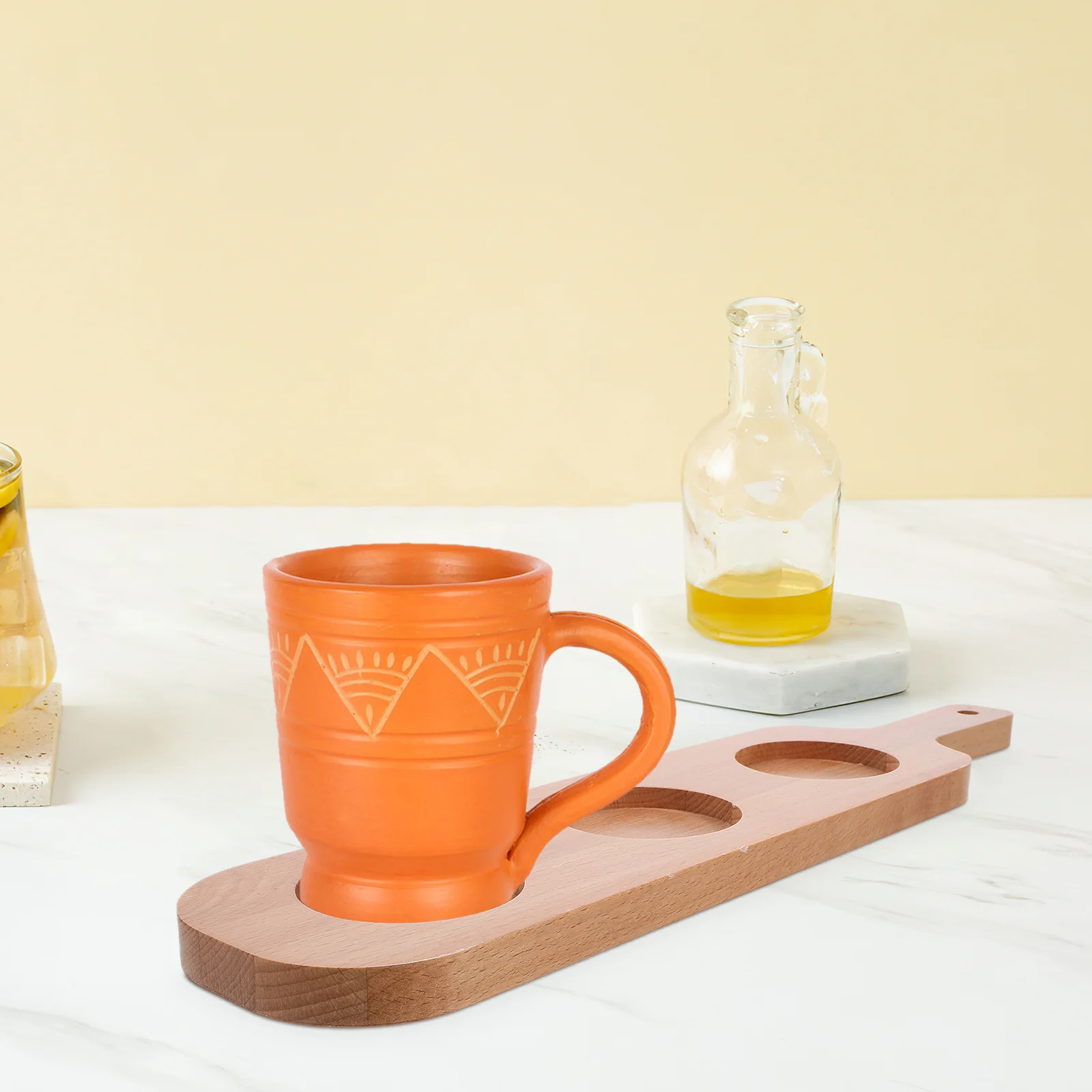 

3-Hole Wooden Drink Flight Board Bar Ktv Hotel Serving Tray Beer and Wine Tasting Set Paddle Board Drink Holder