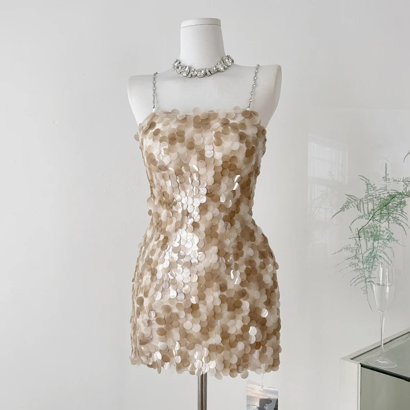 Frauen Mini Kleid Pailletten Metall Spaghetti Strap Bodycon Kleider Ausgehen Festival Konzert Outfits Sexy Mini Kleid Formelle Kleidung
