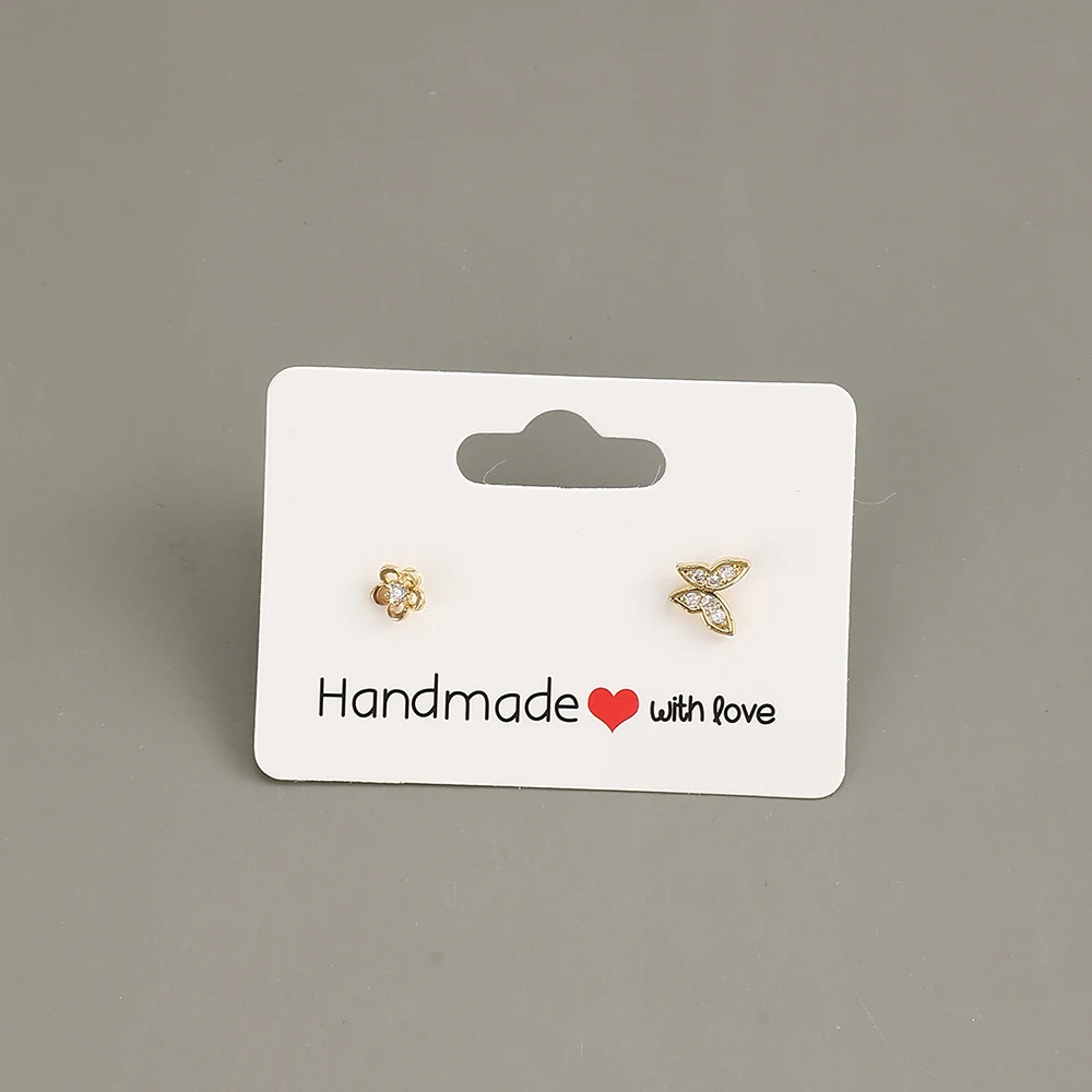100 Stück Ohrringe Kraftpapierkarten und selbstklebende Beutel-Set mit transparenten OPP-Aufbewahrungsbeuteln zum Präsentieren von Ohrringen und Schmuck – Detail 2