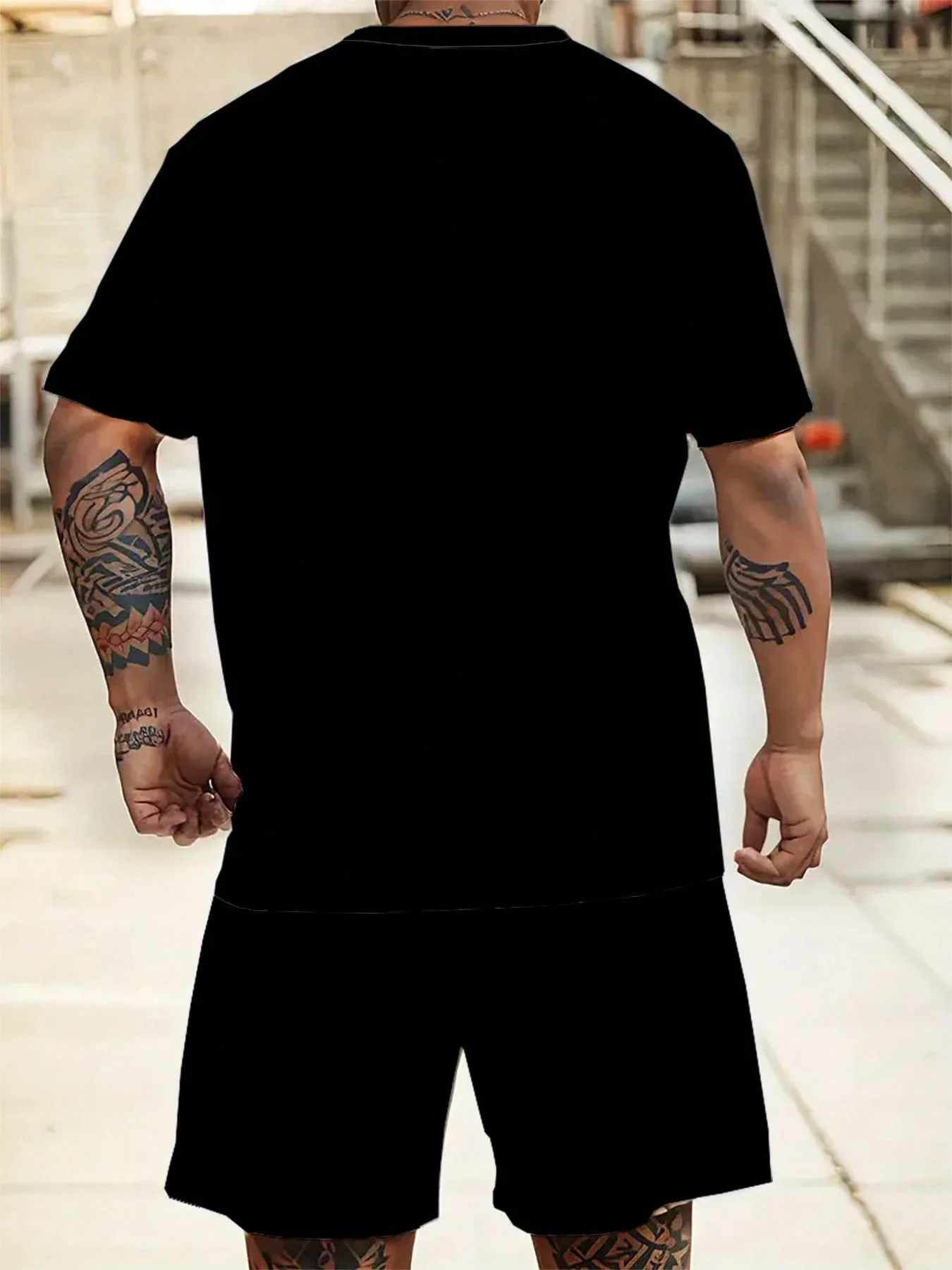 

Plus Size Men's Black Short Sleeve T-Shirt And Shorts Set, Striped Patchwork Design, Loose Fit Casual Sportwear