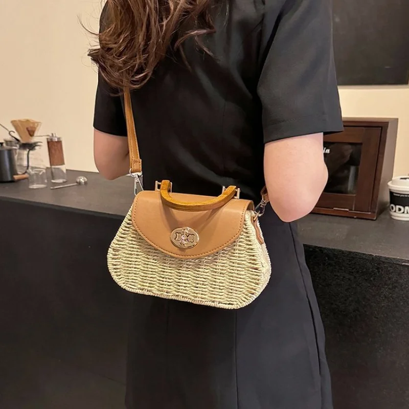 

Stylish Crossbody Bag Women's Leather Exterior Luxury Brand Quality Famous Designer Signature Travel Ready