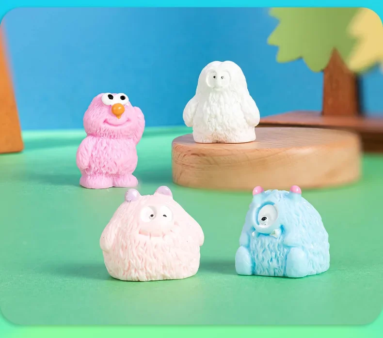 【Natural】Cute and Healing Little Monster Computer Desk Mini Ornament