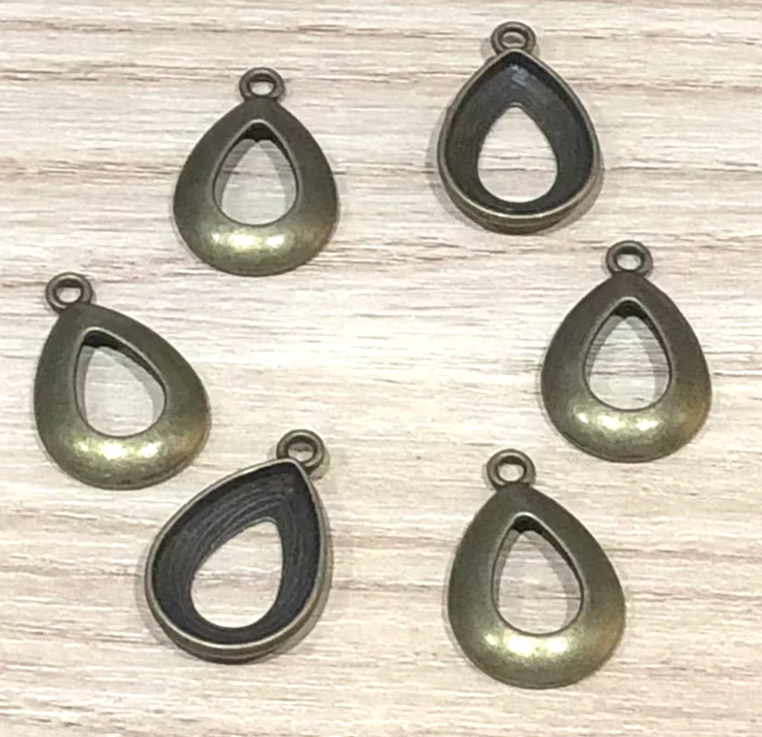 

25pcs 23*15mm Zinc alloy metal drop shaped design pendants for jewelry handmade accessories HW3398