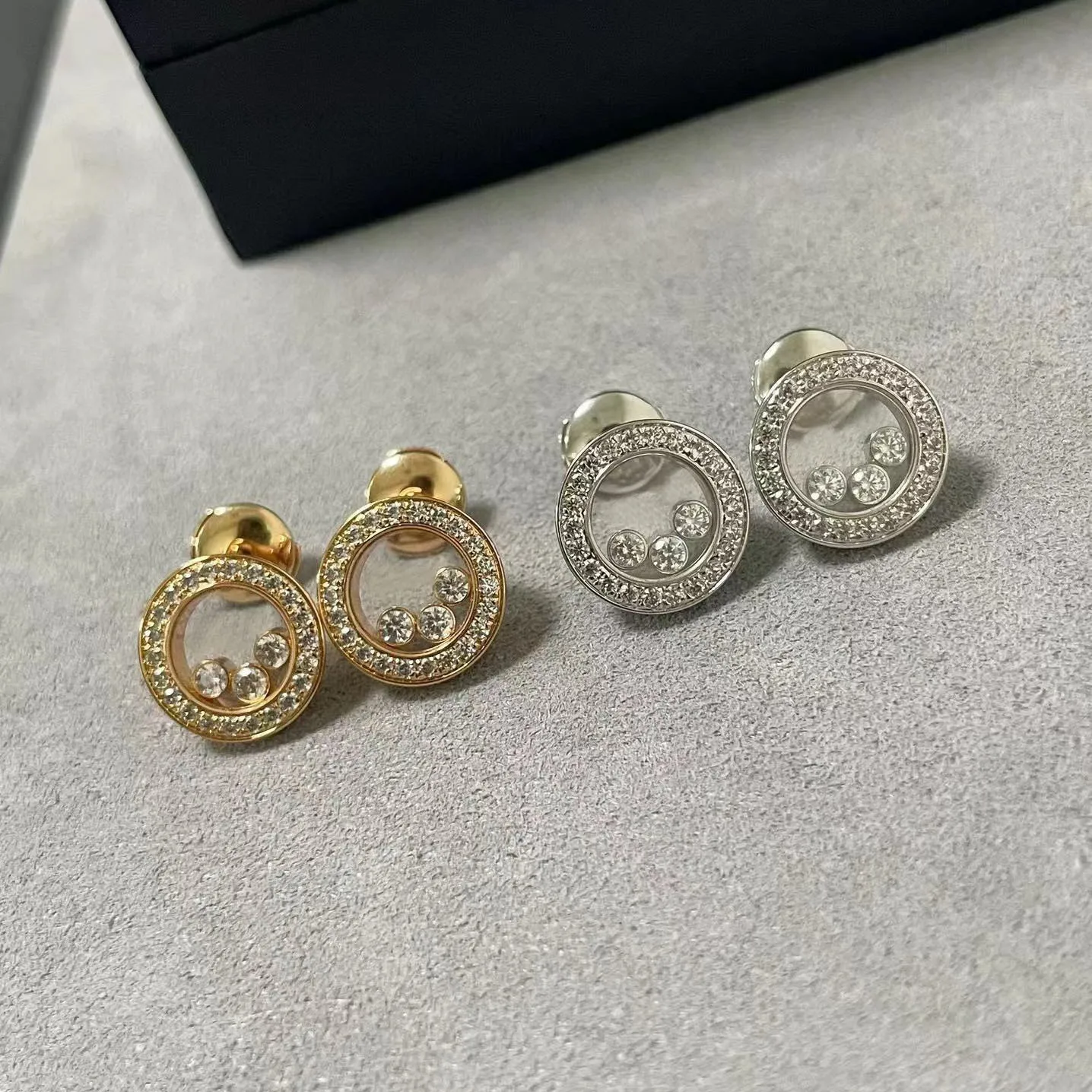 

S925 Sterling Silver Sparkling Hoop Earrings for Women, Micro Pave Minimalist Circle Studs, Ins Viral Jewelry Gift Idea