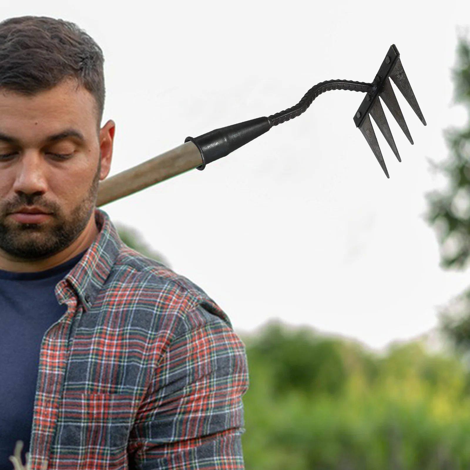 

Multi-Function Agricultural Rake Heavy Duty Carbon Steel Soil Leveling Tool for Weeding and Garden Bed Preparation Landscape