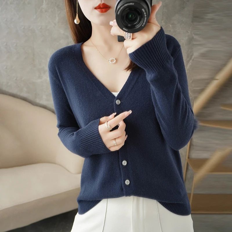 New V-Neck Temperament Small Fragrant Wind Women Loose Sweater Sweater All Sweater Coat Special Offer Cardigan ZHI D035