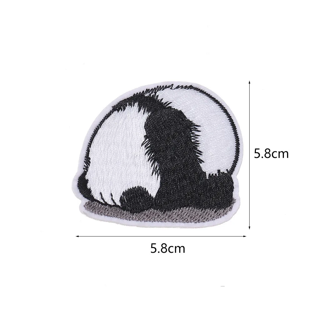 1 pc Cartoon Cute Panda patch ferro su abbigliamento per bambini zainetto cappelli adesivi fai da te Stripe Animal Badge cucito pantaloni Appliques