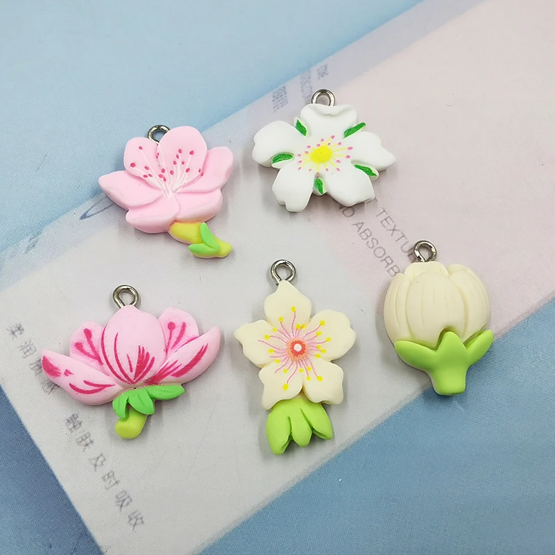 10Pcs 5style Flowers White Pink Lotus Petal Charms Resin Flat Back Cabochon Necklace Earrings Making DIY Jewelry Pendants C986