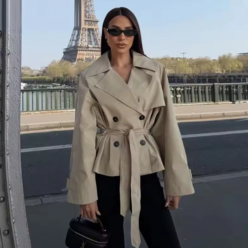 Women's 2026 New Fashion Autumn Jackets Chic Young Women's Elegant Loose Short Warm Jackets Fall Travel Street Trench Blouse