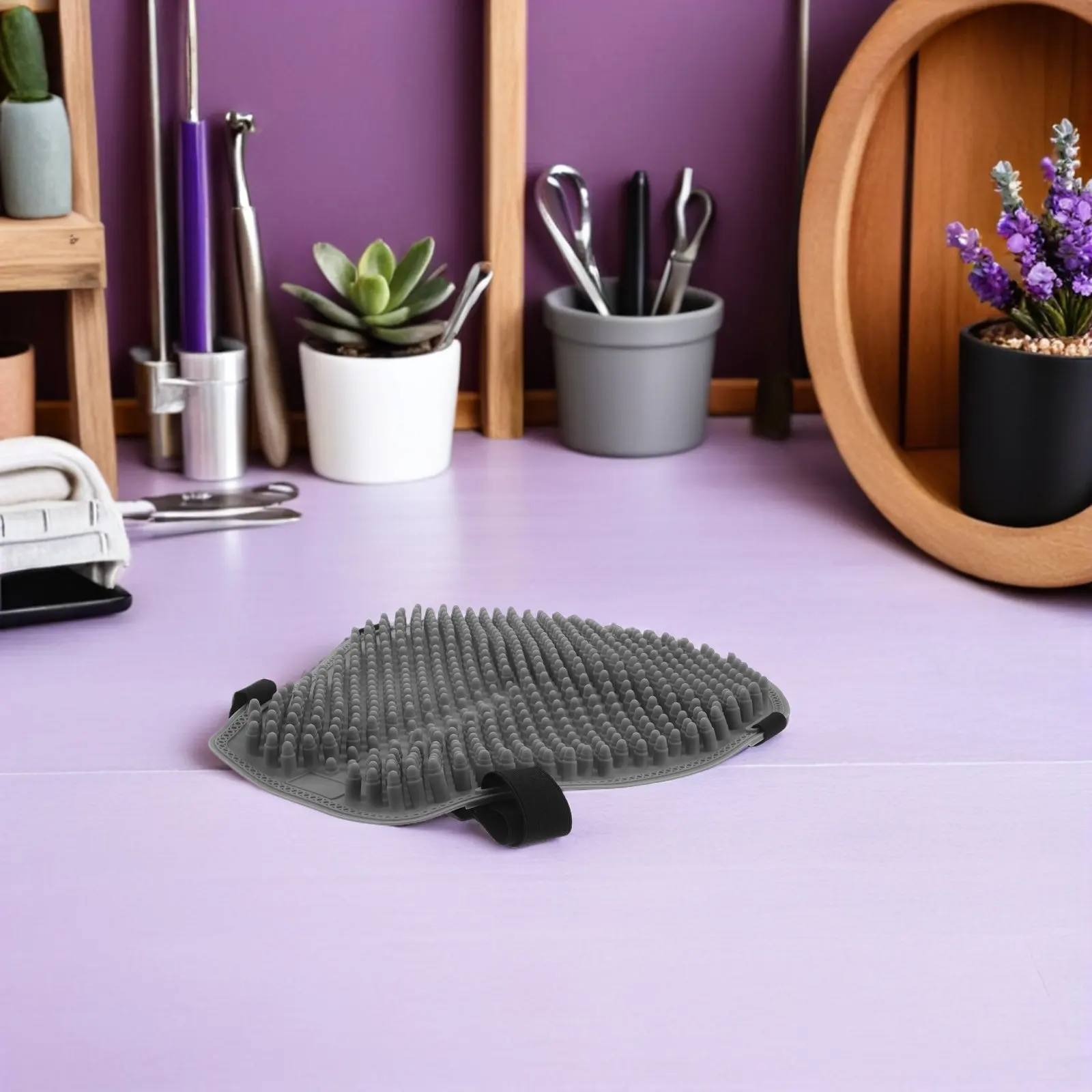 

Motorcycle Seat Cushion Pad Thickened Silicone Anti-Slip Breathable Shockproof Comfortable Motorbike Saddle Cover for Long Rides