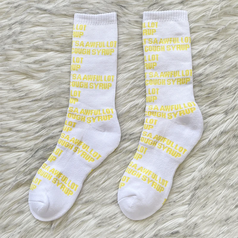 Casual Cotton Mid-Calf Socks Unisex Comfortable Breathable Pure Cotton Sporty Design Four Seasons Suitable Letter Pattern